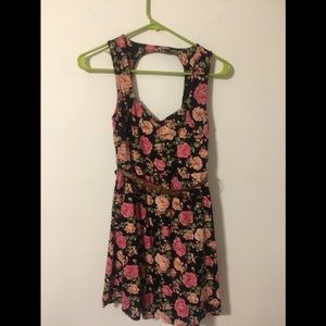 Forever21 halter top dress